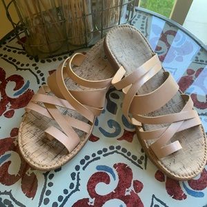 Gently Worn KORK-EASE Natural Tan Leather Strappy Flat Sandals sz. 9.5 M